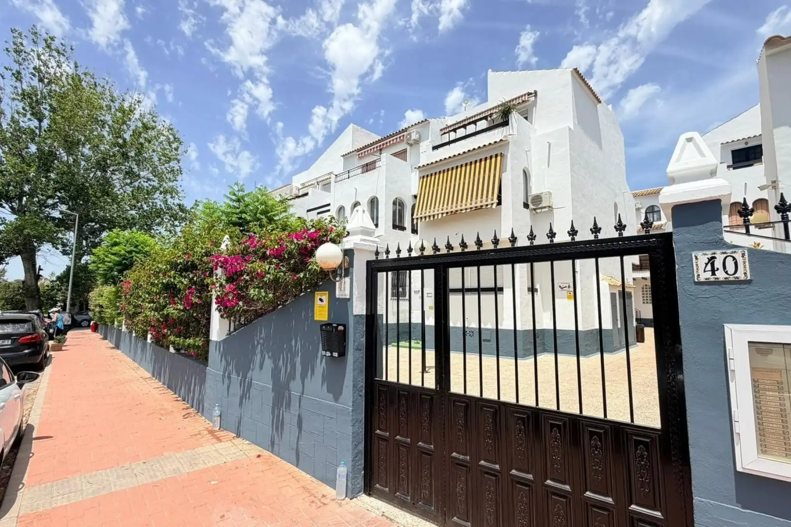 Vista exterior de Pis en venda en Torrevieja amb Moblat