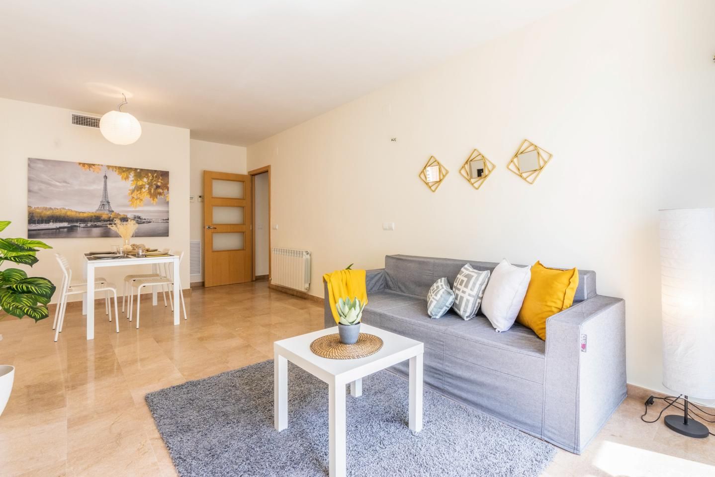 Sala d'estar de Pis en venda en  Tarragona Capital amb Calefacció i Terrassa