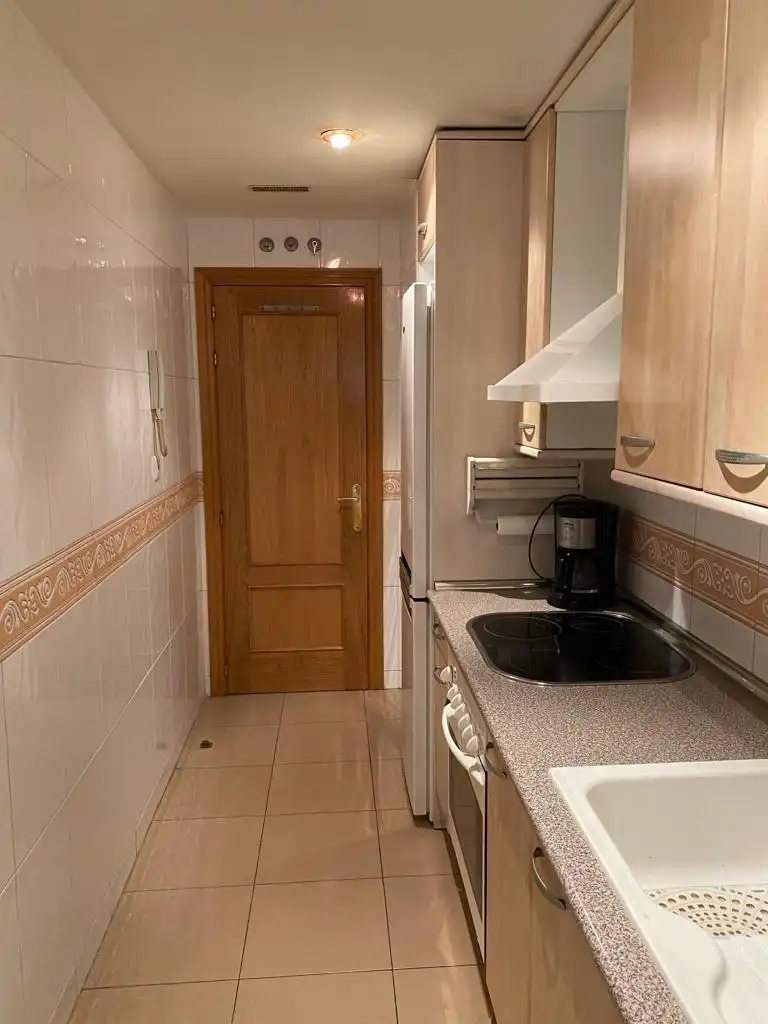 Cocina de Piso de alquiler en Alcorcón con Aire acondicionado, Calefacción y Parquet