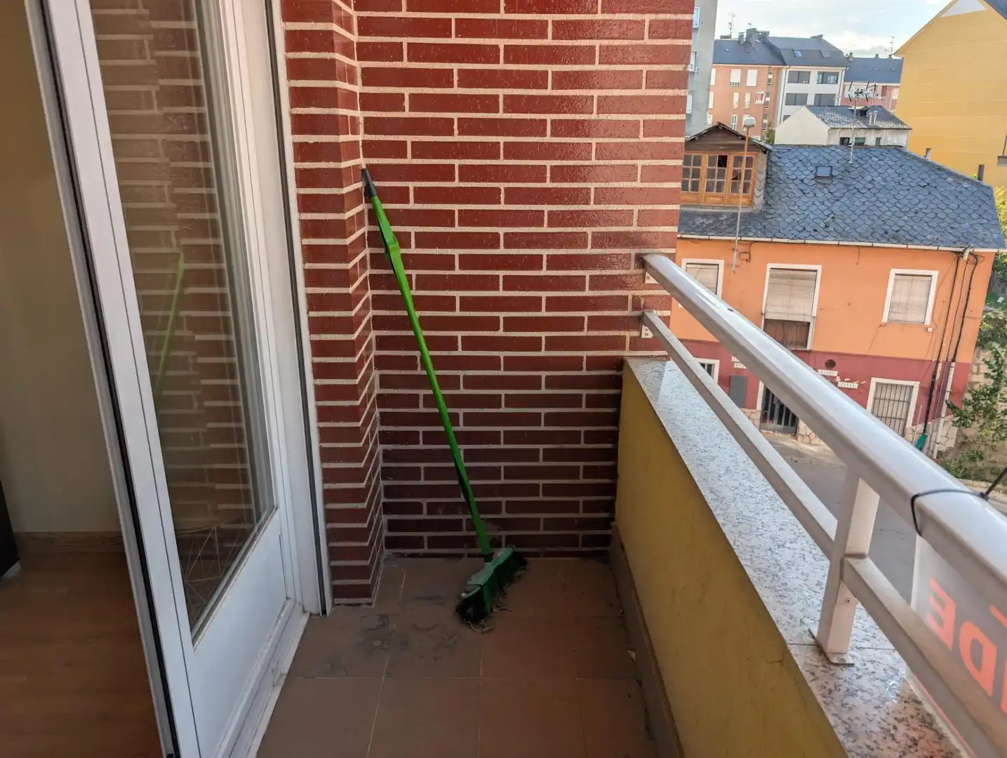 Terraza de Apartamento en venta en Flores de Sil - La Placa