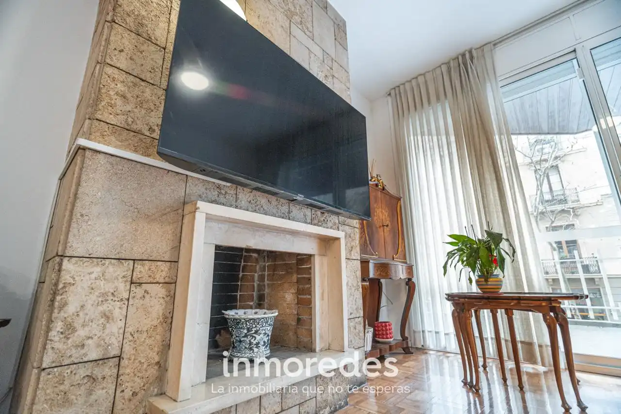 Piso con terraza en venta en Carrer de Bailèn, imagen 52