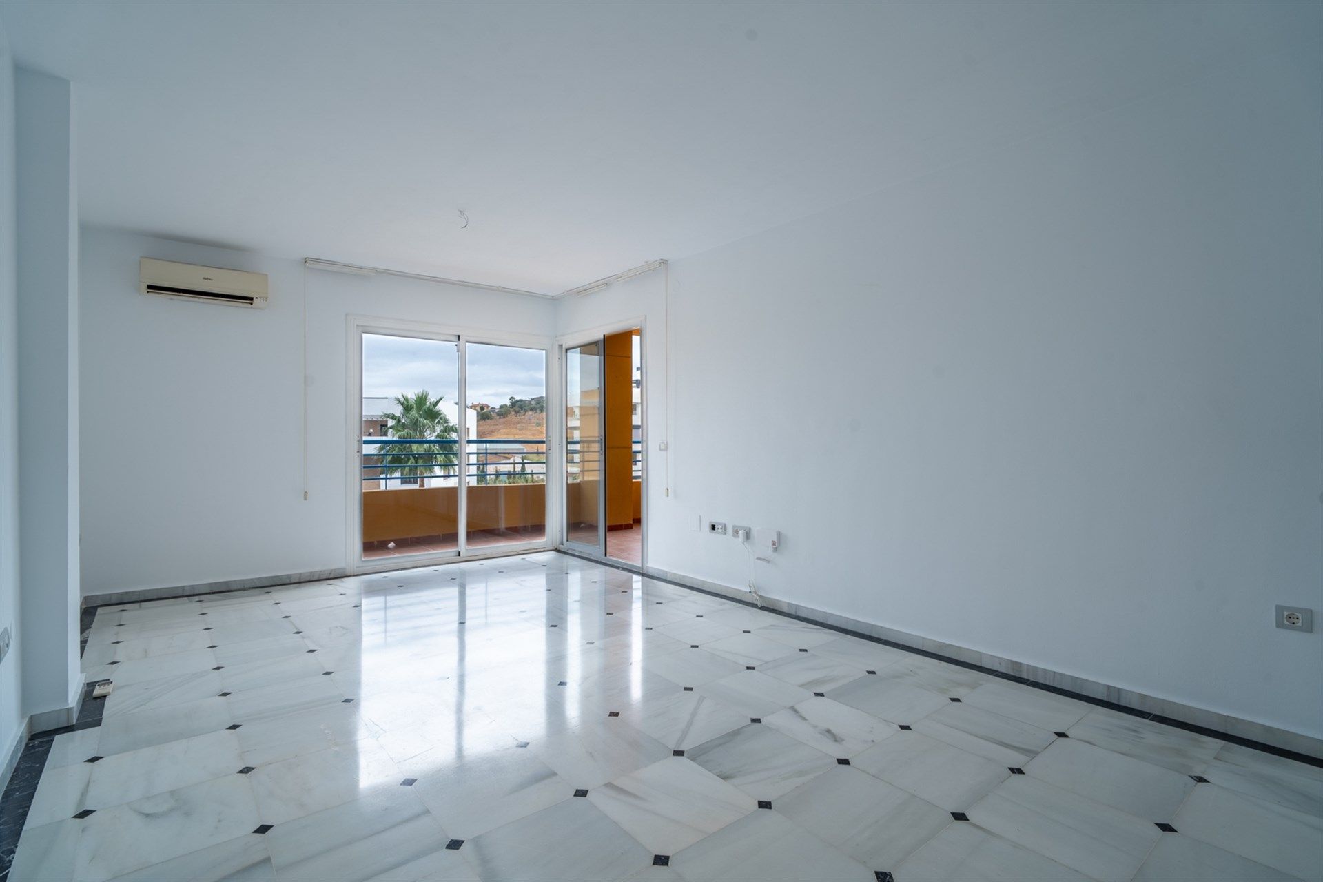 Sala de estar de Apartamento en venta en Cártama