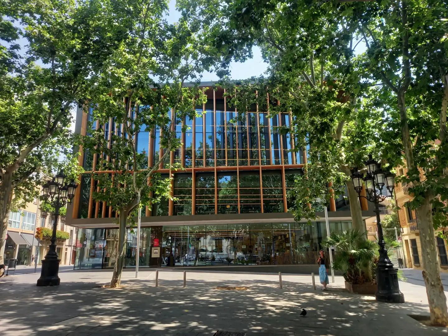 Vista exterior de Piso en venta en Barcelona con Parquet y Horno
