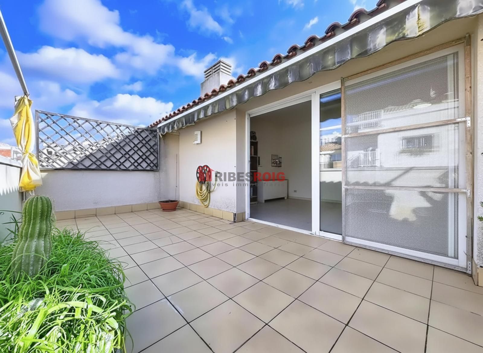 Maisonette zum Verkauf in Centre