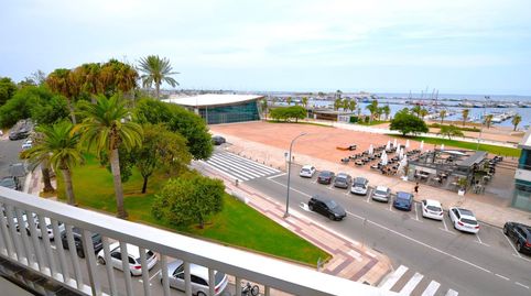 Exclusivo Piso en Primera Línea de Mar con Vistas Panorámicas