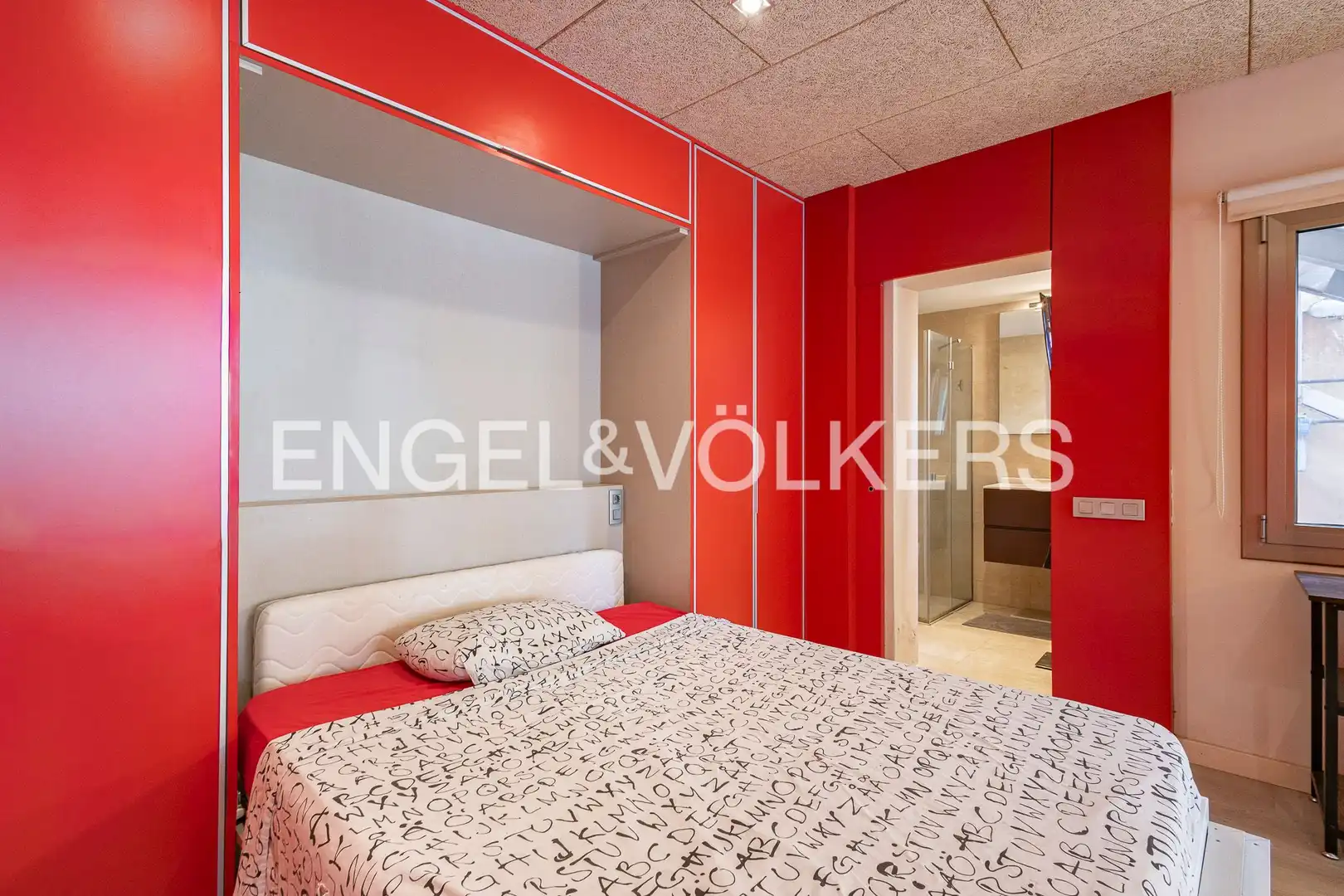 Dormitori de Apartament en venda en Sant Just Desvern amb Aire condicionat, Calefacció i Jardí privat