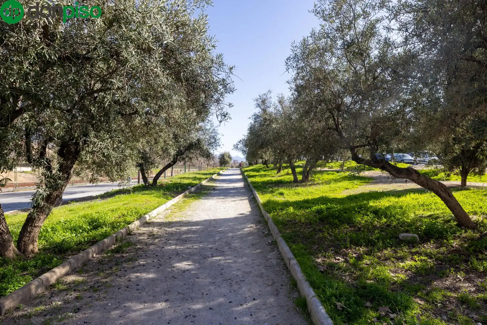Vista exterior de Piso en venta en Granada