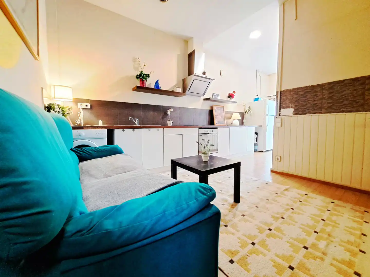 Vista exterior de Casa adosada en venta en Barcelona con Terraza