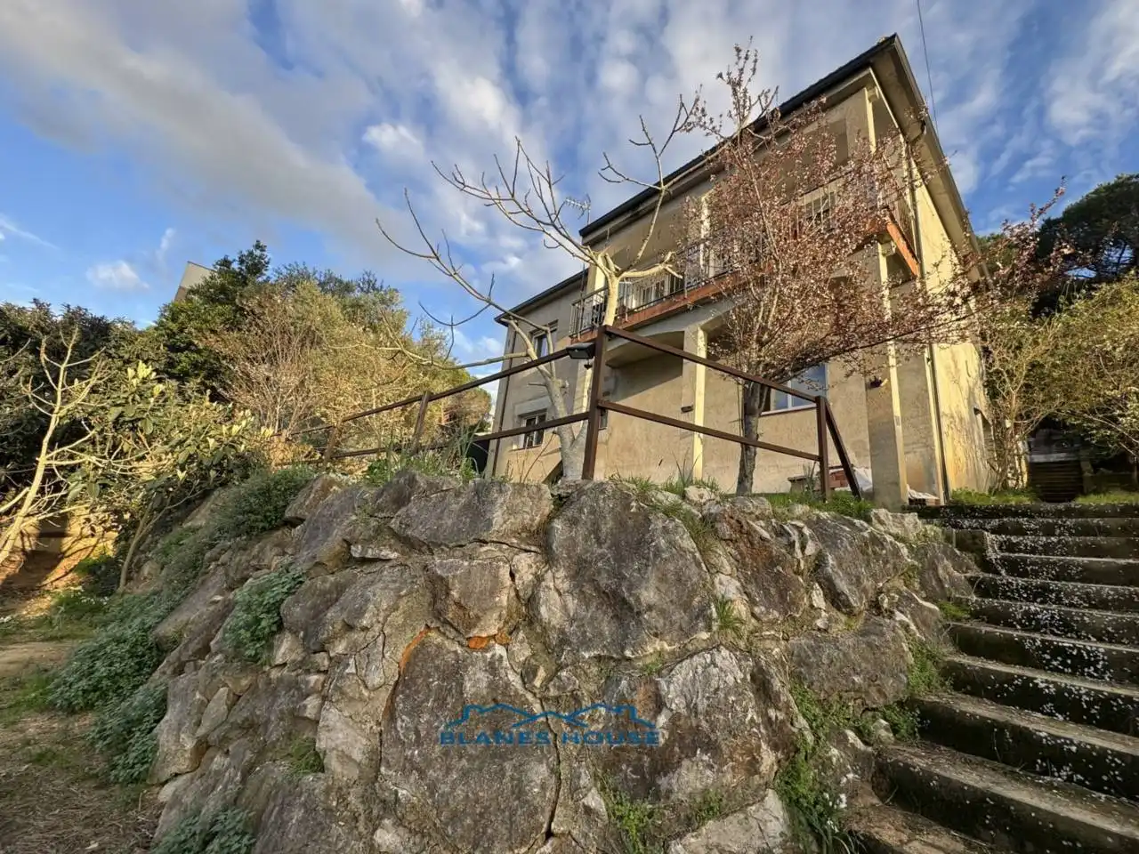Vista exterior de Casa o xalet en venda en Tordera amb Calefacció, Jardí privat i Terrassa
