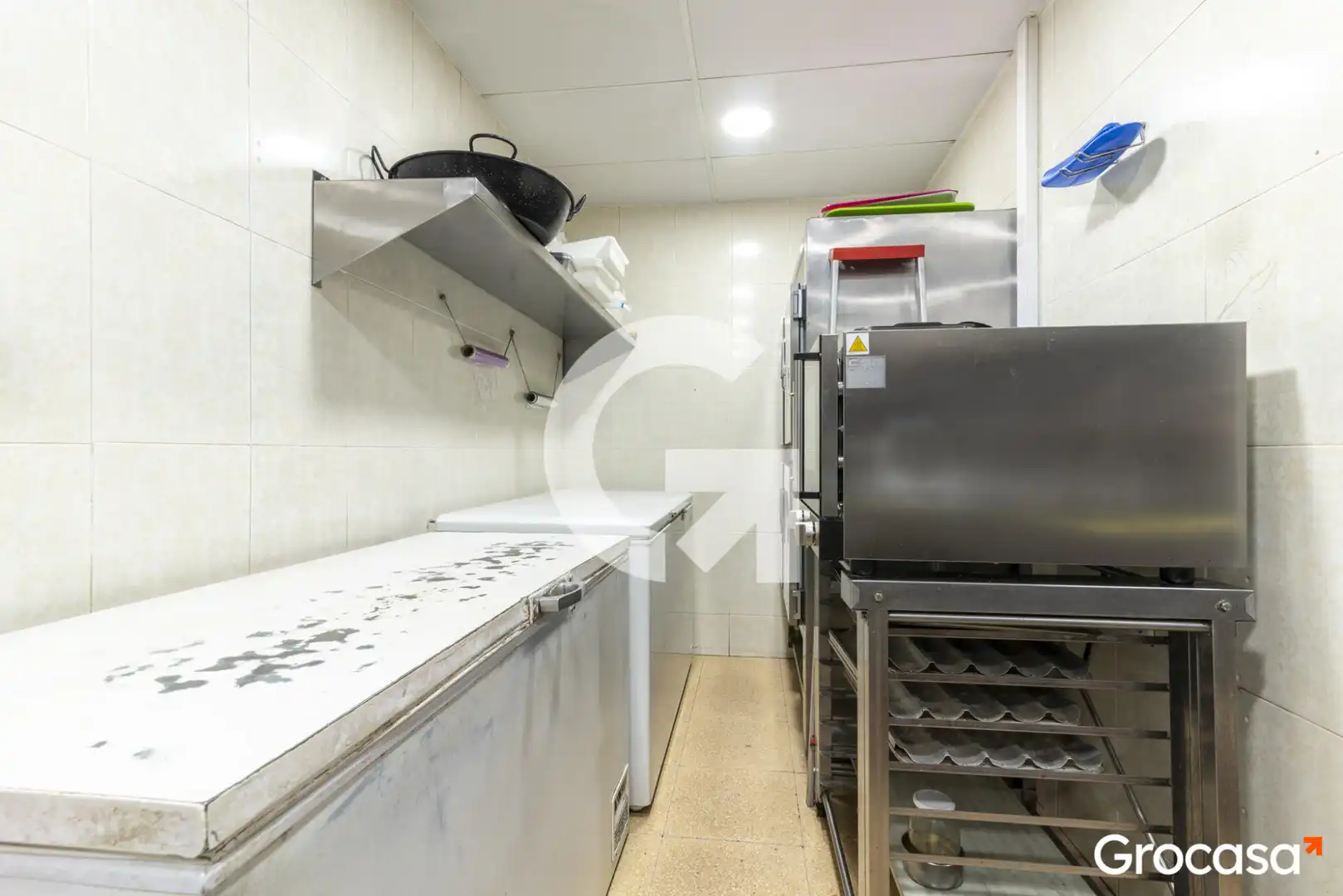 Cuina de Local en venda en Molins de Rei amb Aire condicionat i Calefacció