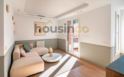 Living room of Flat for sale in  Madrid Capital  with Air Conditioner, Heating and Terrace