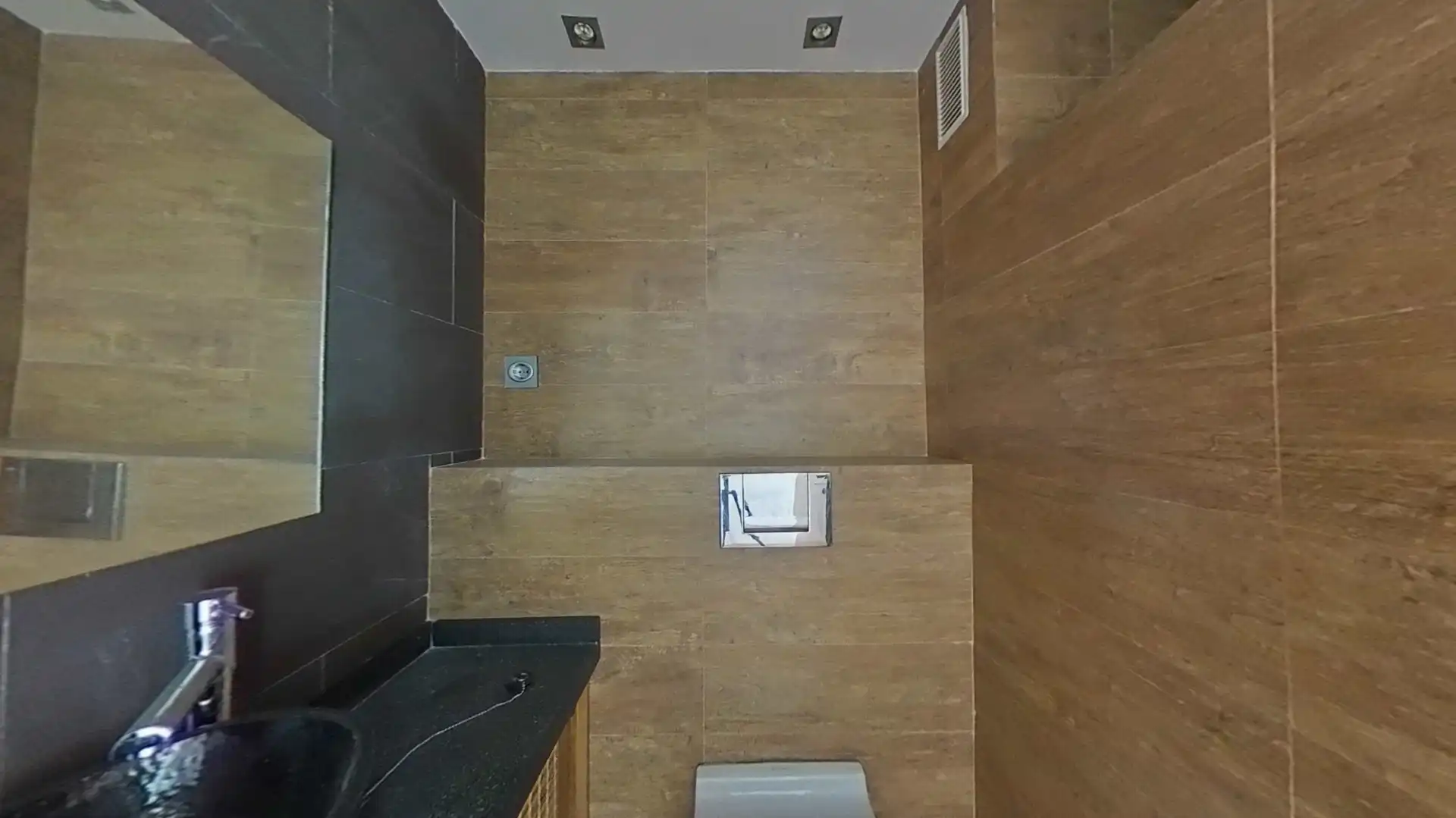 Bany de Apartament en venda en Alicante / Alacant amb Piscina