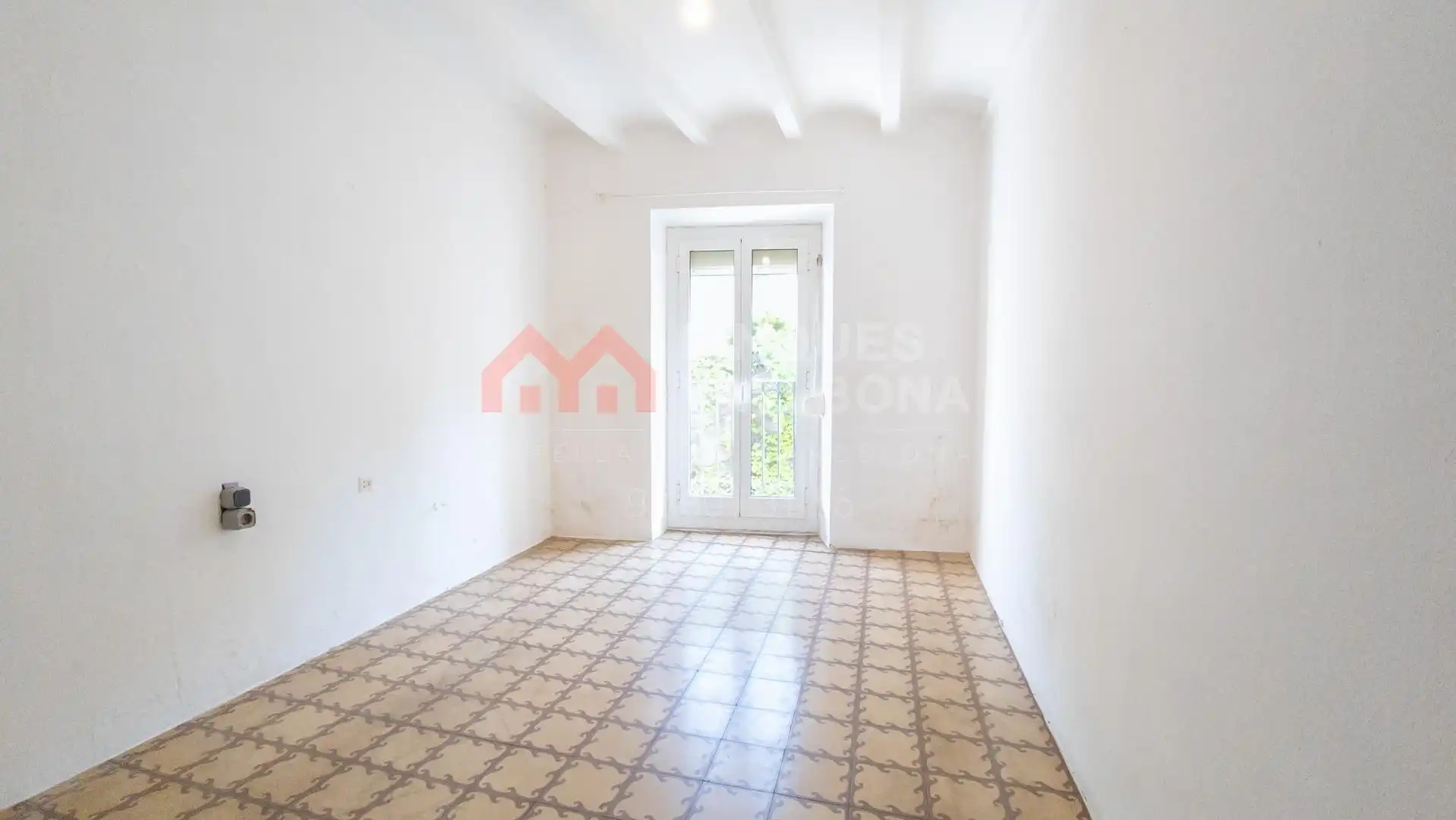 Habitación de Casa adosada en venta en La Torre de Claramunt