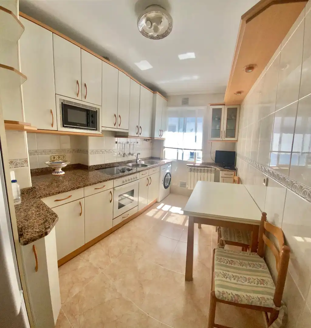 Flat for sale in Zapatari Kalea, imagen 5
