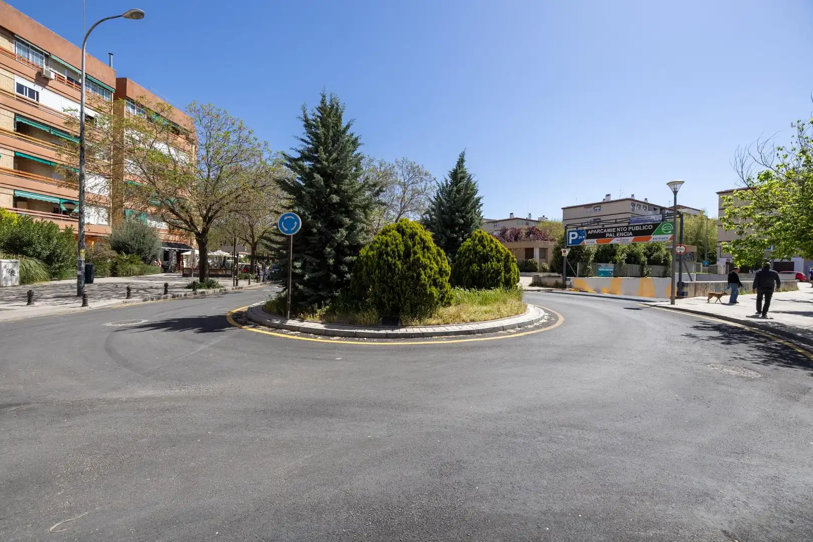 Vista exterior de Piso en venta en Granada con Aire acondicionado y Terraza