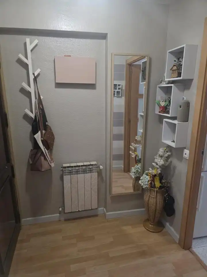 Piso con ascensor en venta en calle dels Comtes d'Urgell, imagen 3