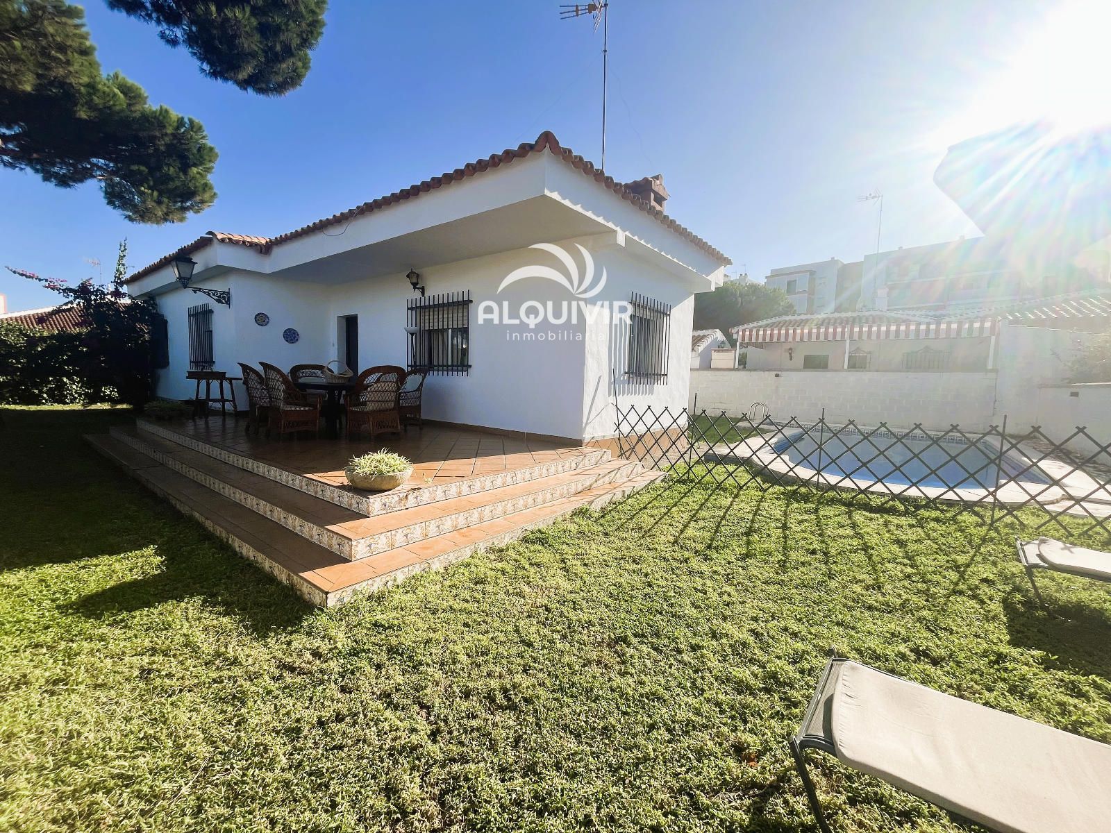 Exterior view of House or chalet for sale in Almonte  with Terrace, Storage room and Swimming Pool