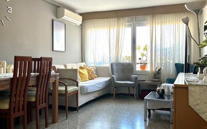 Living room of Attic for sale in Terrassa  with Air Conditioner