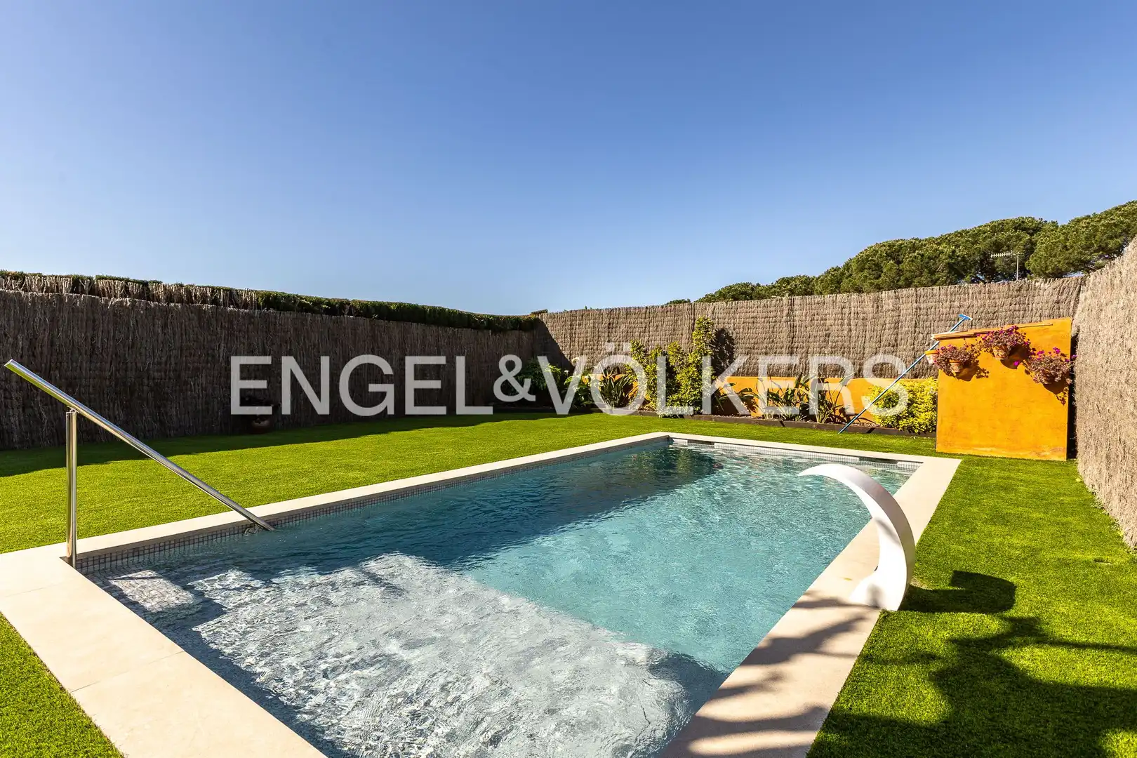 Piscina de Casa o chalet de alquiler en Sant Vicenç de Montalt con Calefacción, Jardín privado y Piscina