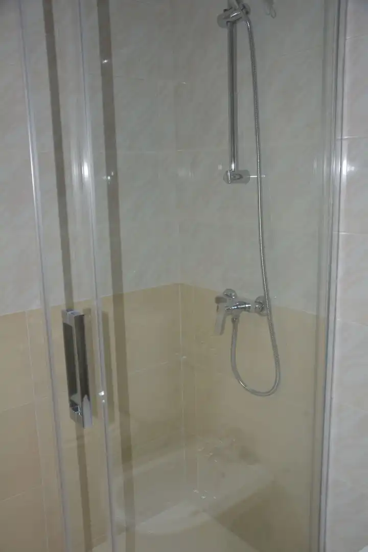 Bathroom of Flat for rent in Culleredo  with Heating and Furnished