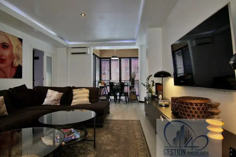 Sala de estar de Piso en venta en Santa Cruz de Tenerife con Aire acondicionado, Parquet y Balcón