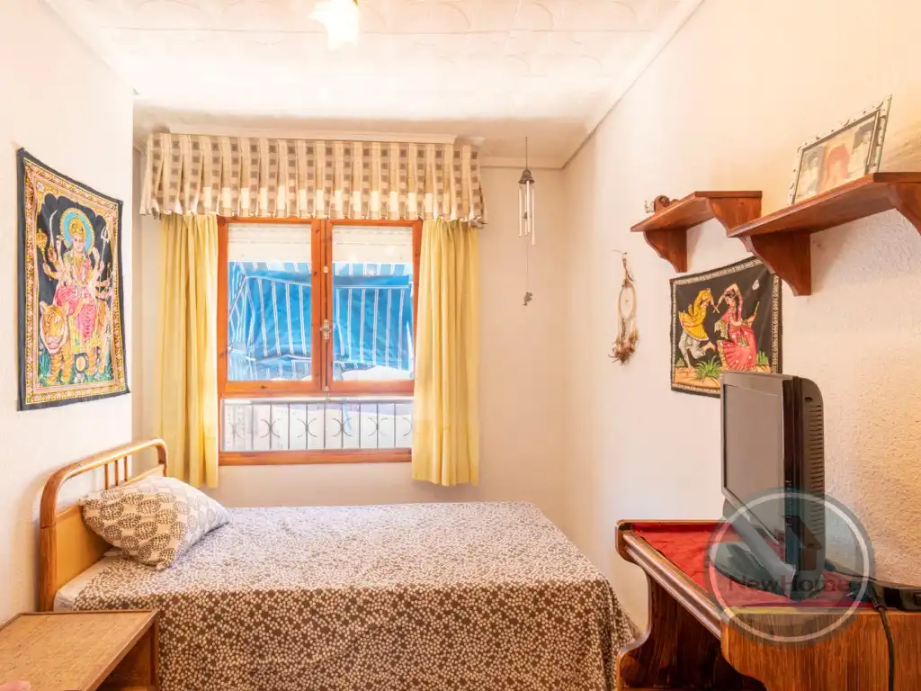 Habitación de Piso en venta en Santa Pola con Aire acondicionado y Balcón