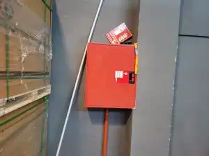 Fabrikhallen zum Verkauf in Boadilla del Monte mit Alarm