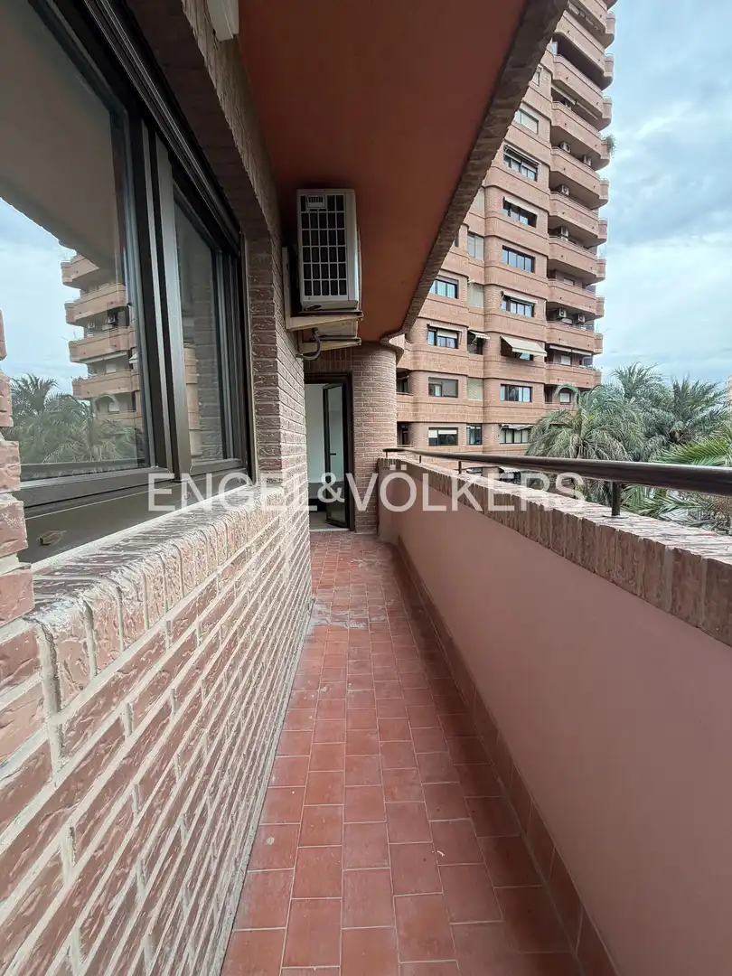 Terraza de Piso de alquiler en Valencia con Aire acondicionado, Calefacción y Balcón