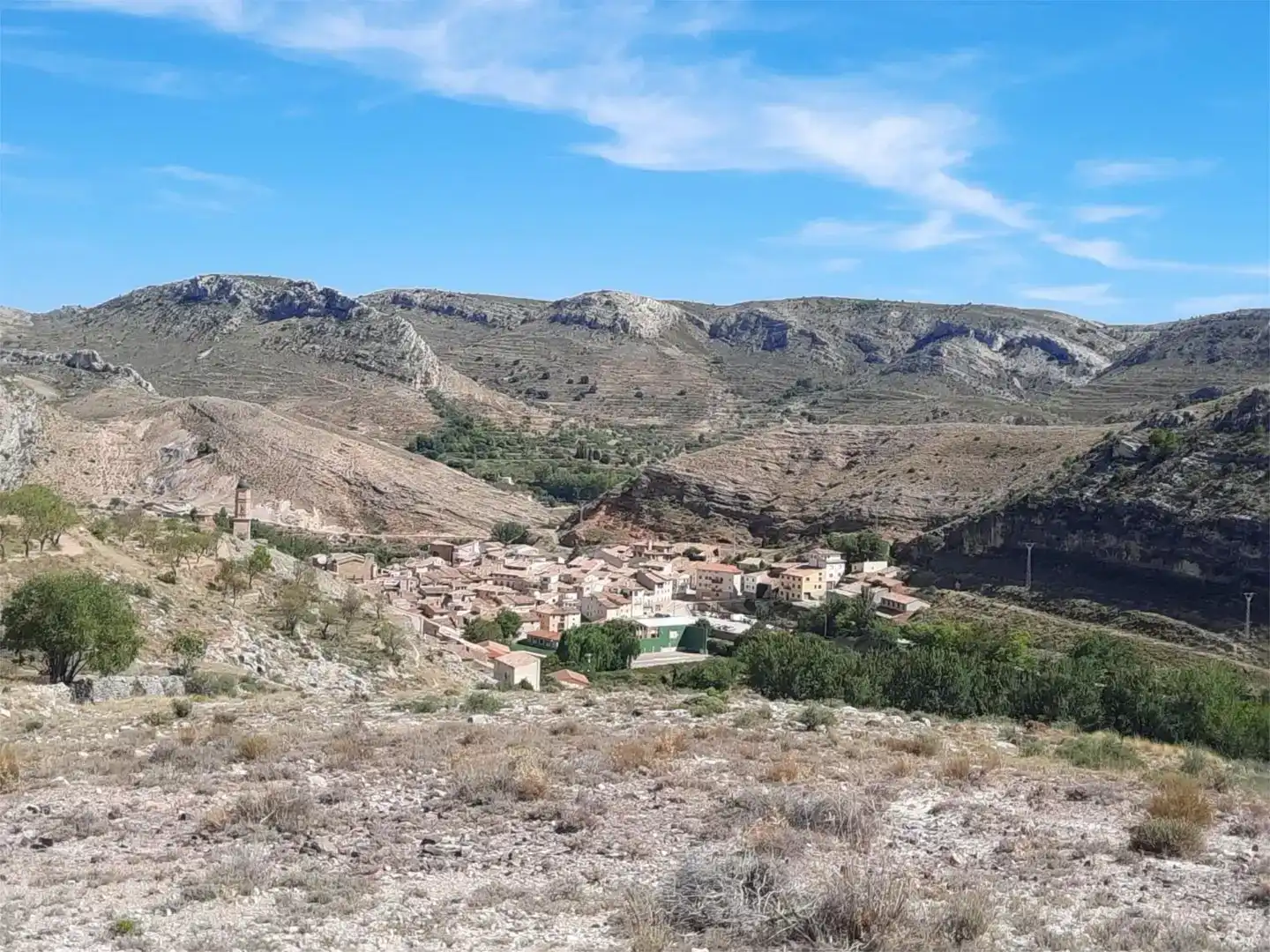 Vista exterior de Pis en venda en Molinos amb Moblat i Balcó