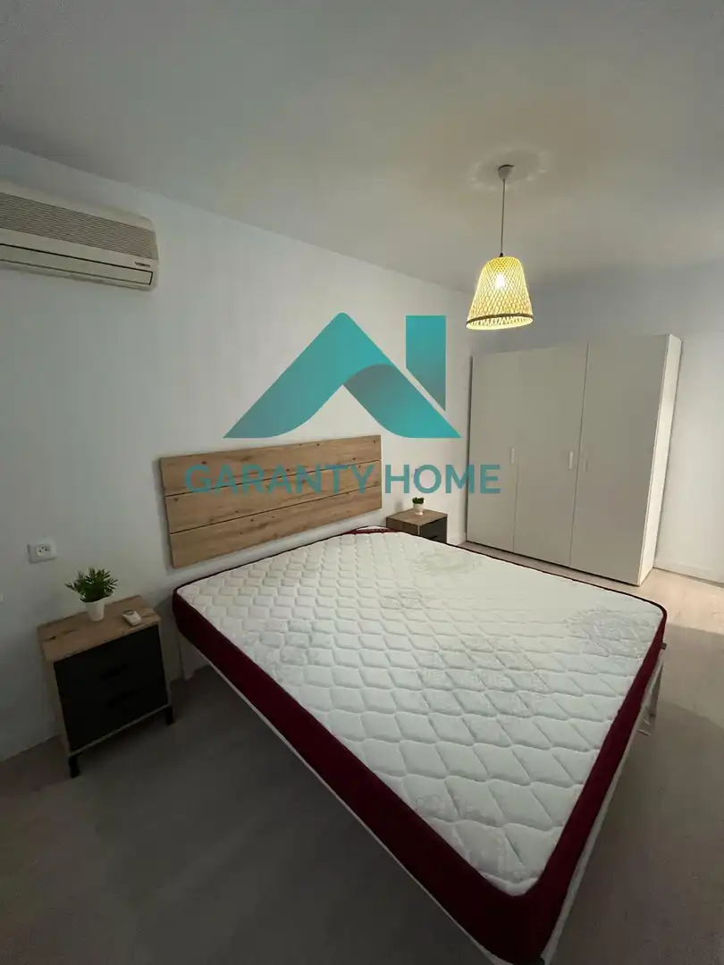 Schlafzimmer von Wohnungen zur Miete in Cáceres mit Klimaanlage, Terrasse und Möbliert