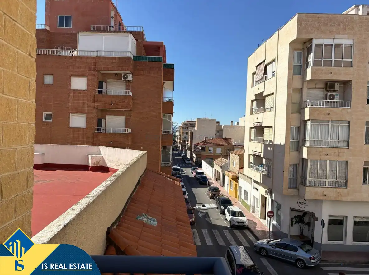 Mini appartamento con terrazza in vendita a Centro, imagen 3