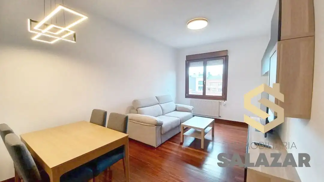 Sala d'estar de Pis de lloguer en Bilbao  amb Calefacció
