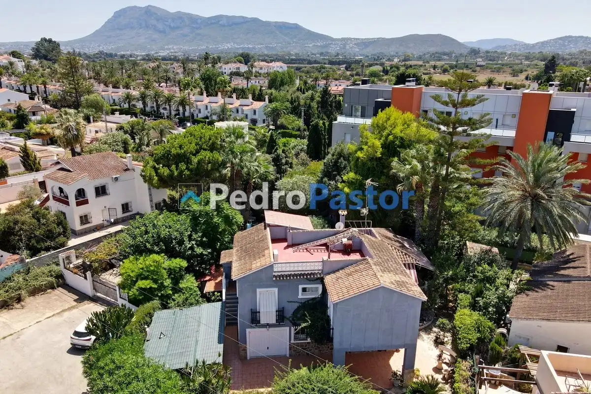 Villa avec piscine à vendre à Las Marinas / Les Marines