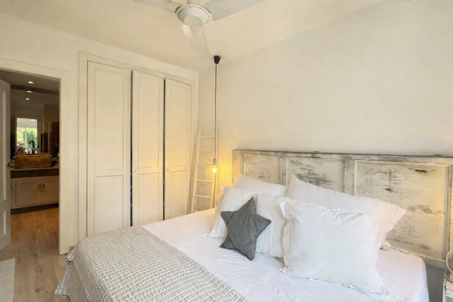 Dormitori de Apartament en venda en Pals amb Calefacció, Jardí privat i Piscina