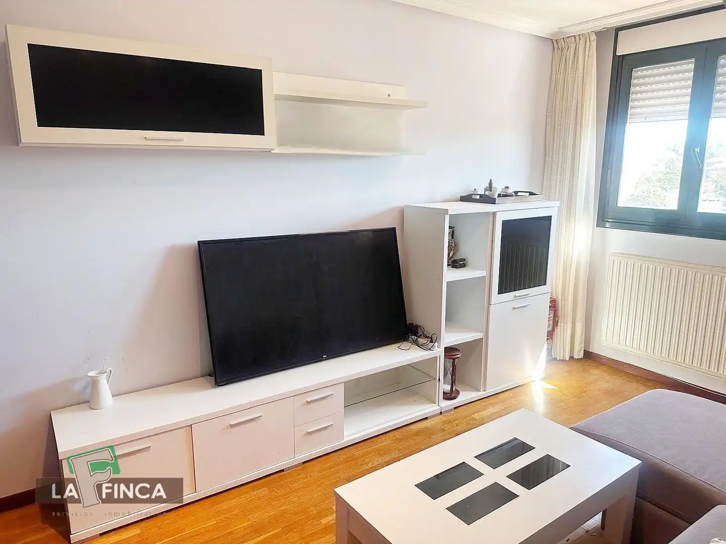 Living room of Flat for sale in Carreño  with Heating, Storage room and Furnished