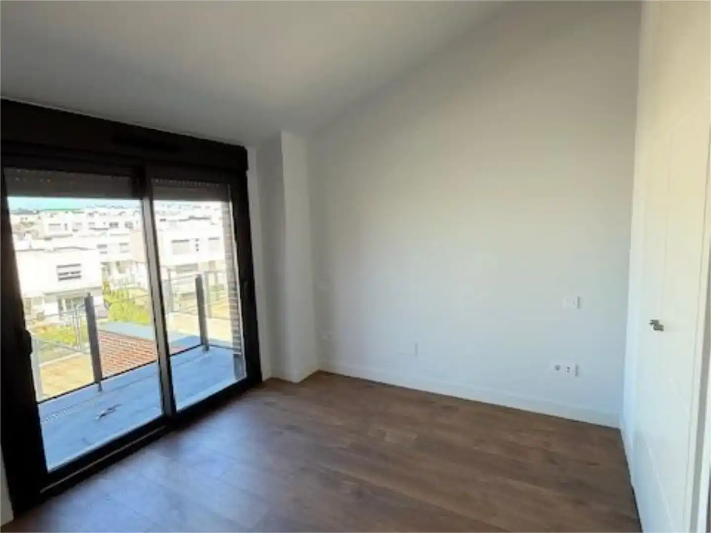 Bedroom of Houses for rent in Boadilla del Monte  with Air Conditioner, Private garden and Parquet flooring
