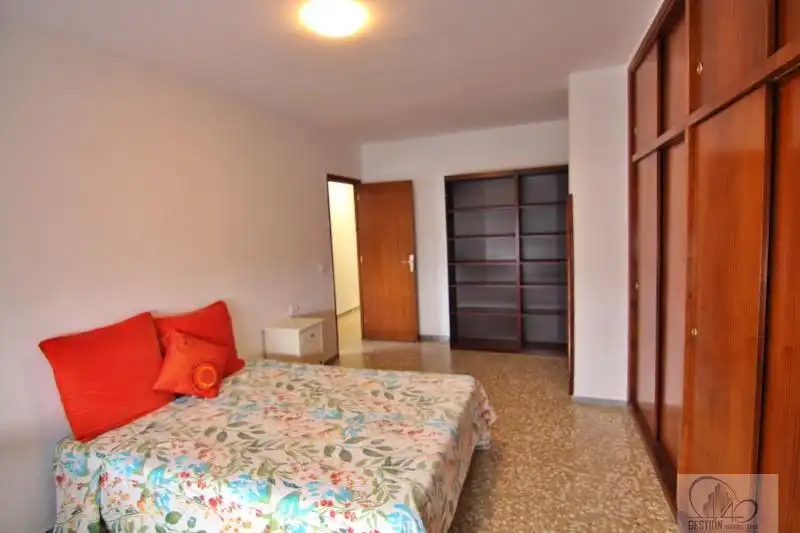 Habitación de Piso de alquiler en Los Realejos con Terraza, Amueblado y Balcón