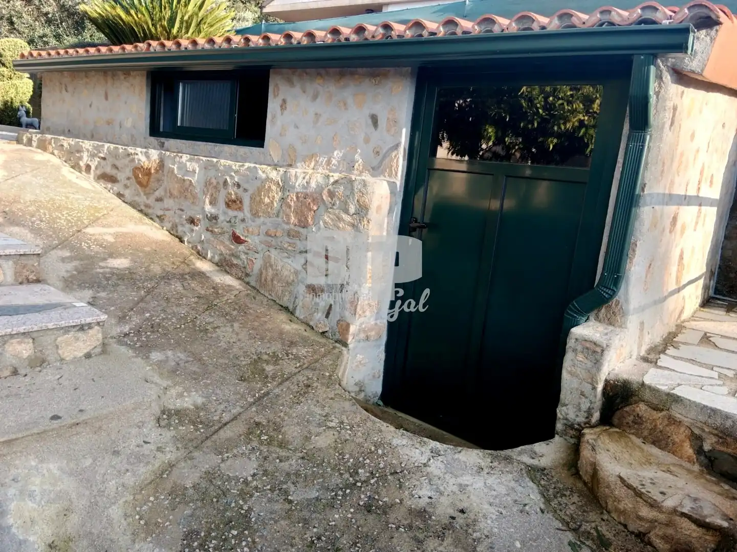 Casa o chalet en venta en Redondela con Calefacción, Jardín privado y Trastero
