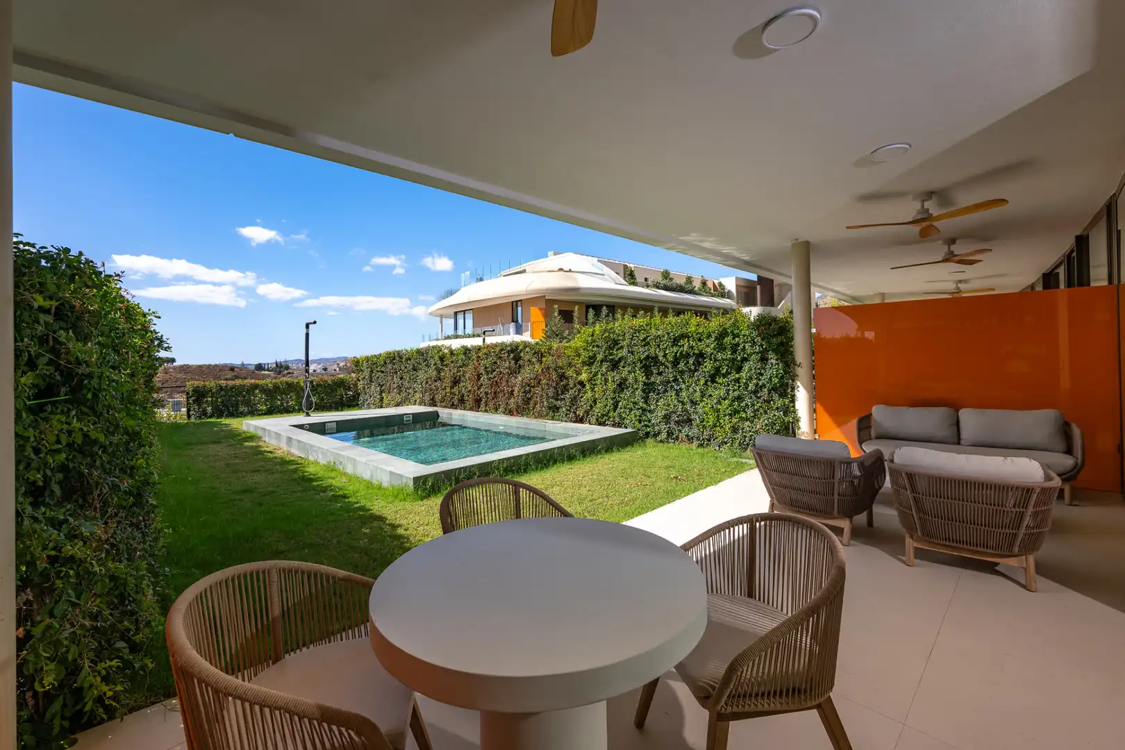 Terrassa de Planta baixa en venda en Fuengirola amb Aire condicionat, Jardí privat i Terrassa
