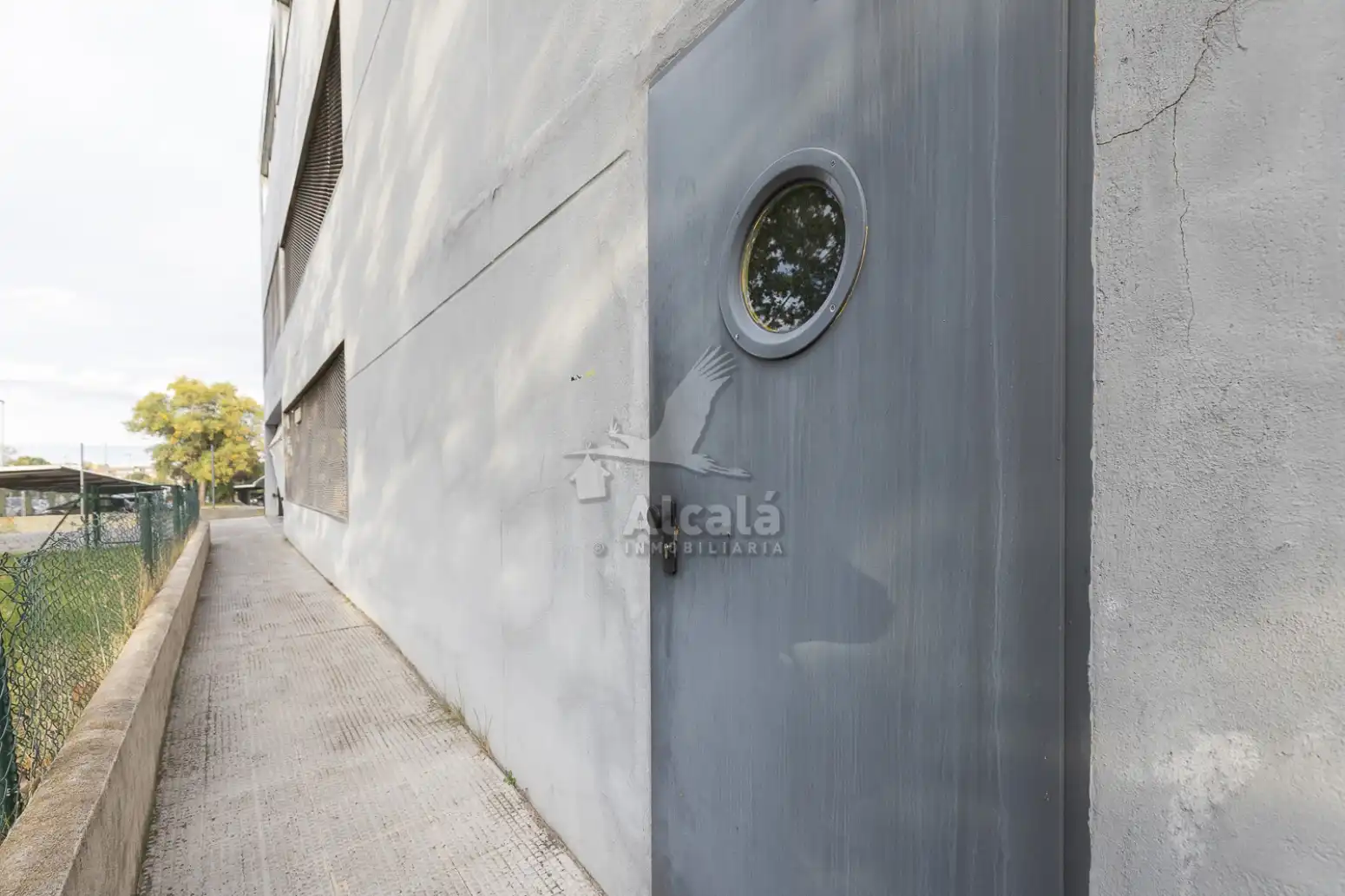 Vista exterior de Garaje en venta en San Sebastián de los Reyes
