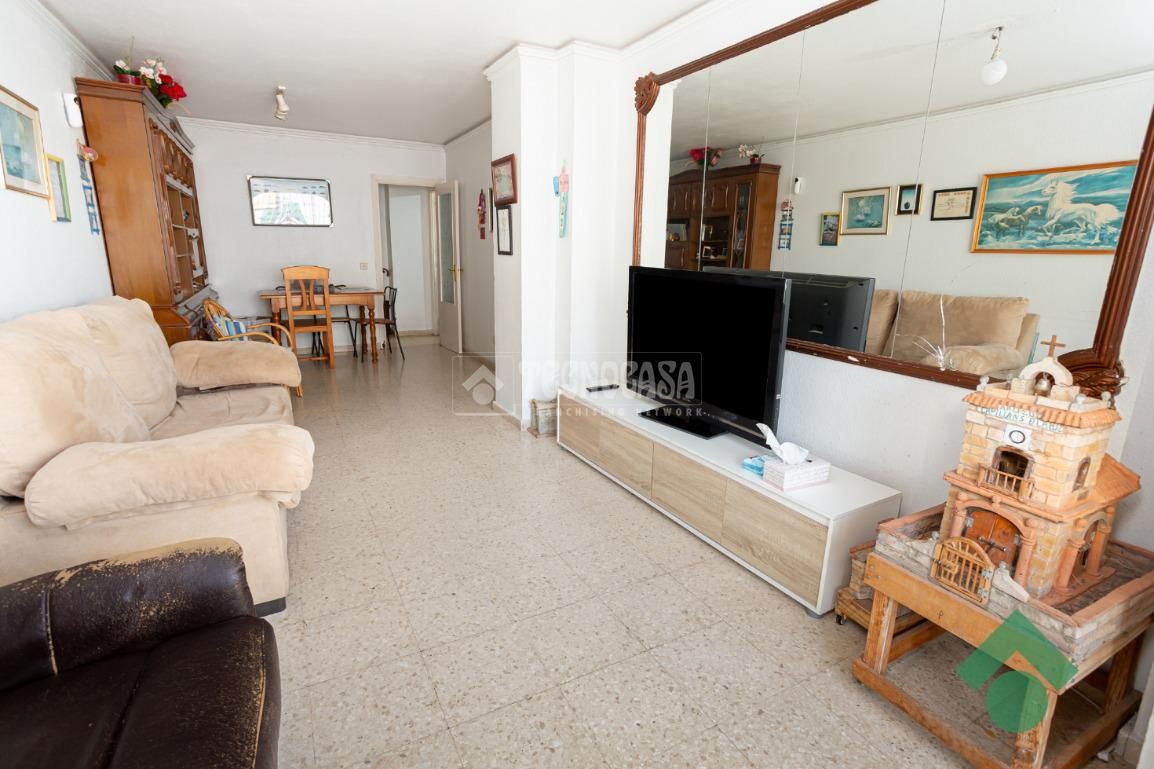 Living room of Flat for sale in Algeciras  with Terrace