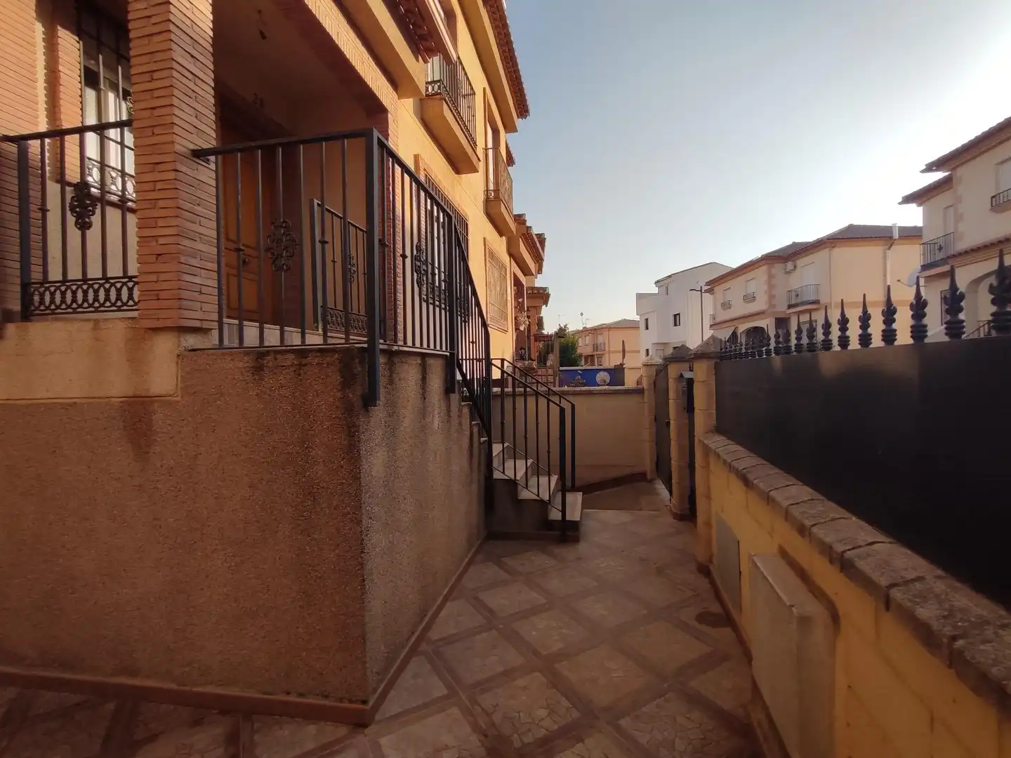 Detached homes for sale in Atarfe