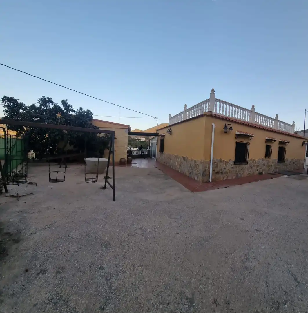 Rustikales Grundstück zum Verkauf in Motril  ciudad