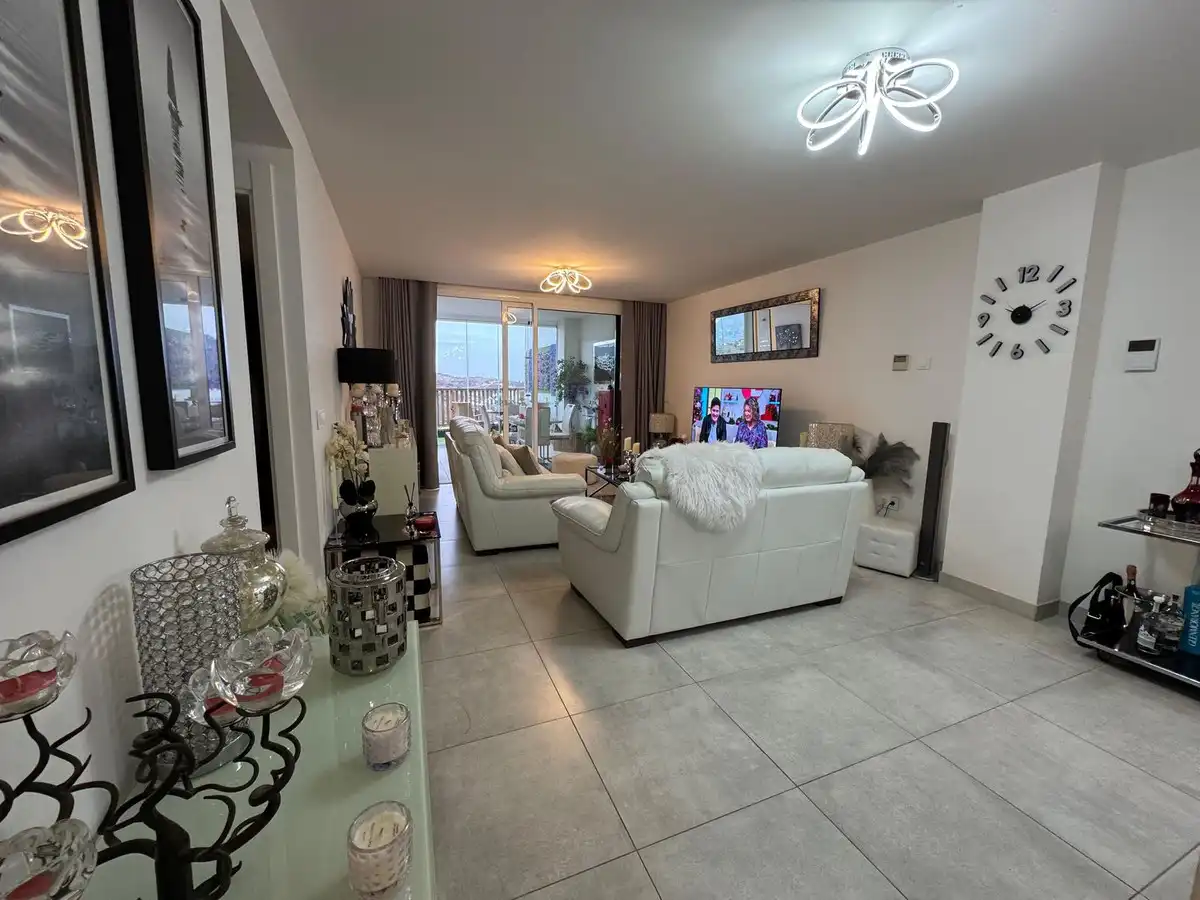 Wohnzimmer von Erdgeschoss zum Verkauf in Mijas mit Klimaanlage, Terrasse und Abstellraum