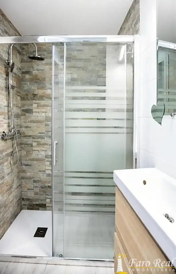 Bathroom of Ground floor for sale in Sanlúcar de Barrameda  with Air Conditioner and Furnished