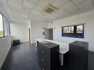 Nave industrial en alquiler en Urbanización Este - Montepríncipe, imagen 20