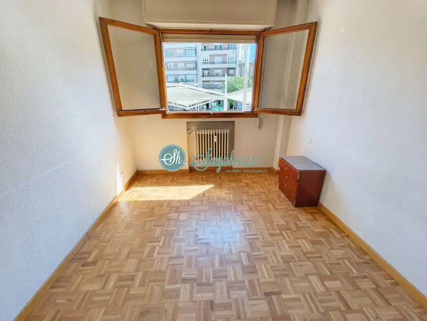 Habitación de Piso en venta en Segovia con Calefacción, Parquet y Trastero