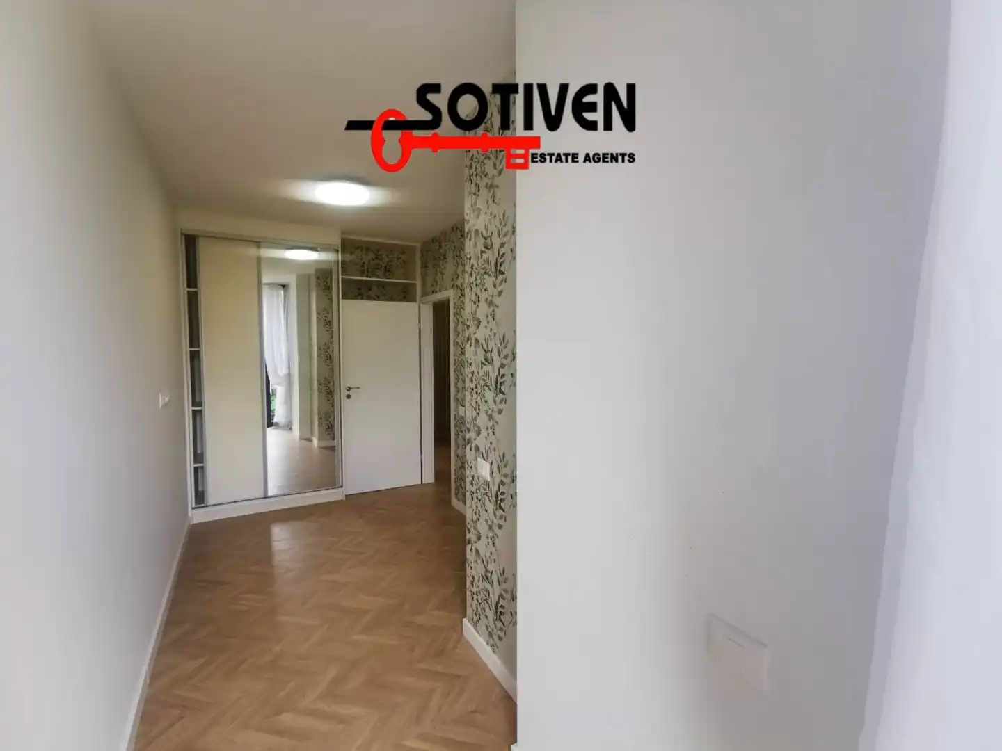 Schlafzimmer von Einfamilien-Reihenhaus zum Verkauf in Guía de Isora mit Klimaanlage, Terrasse und Balkon