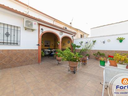 Garden of Single-family semi-detached for sale in  Córdoba Capital  with Air Conditioner, Heating and Storage room