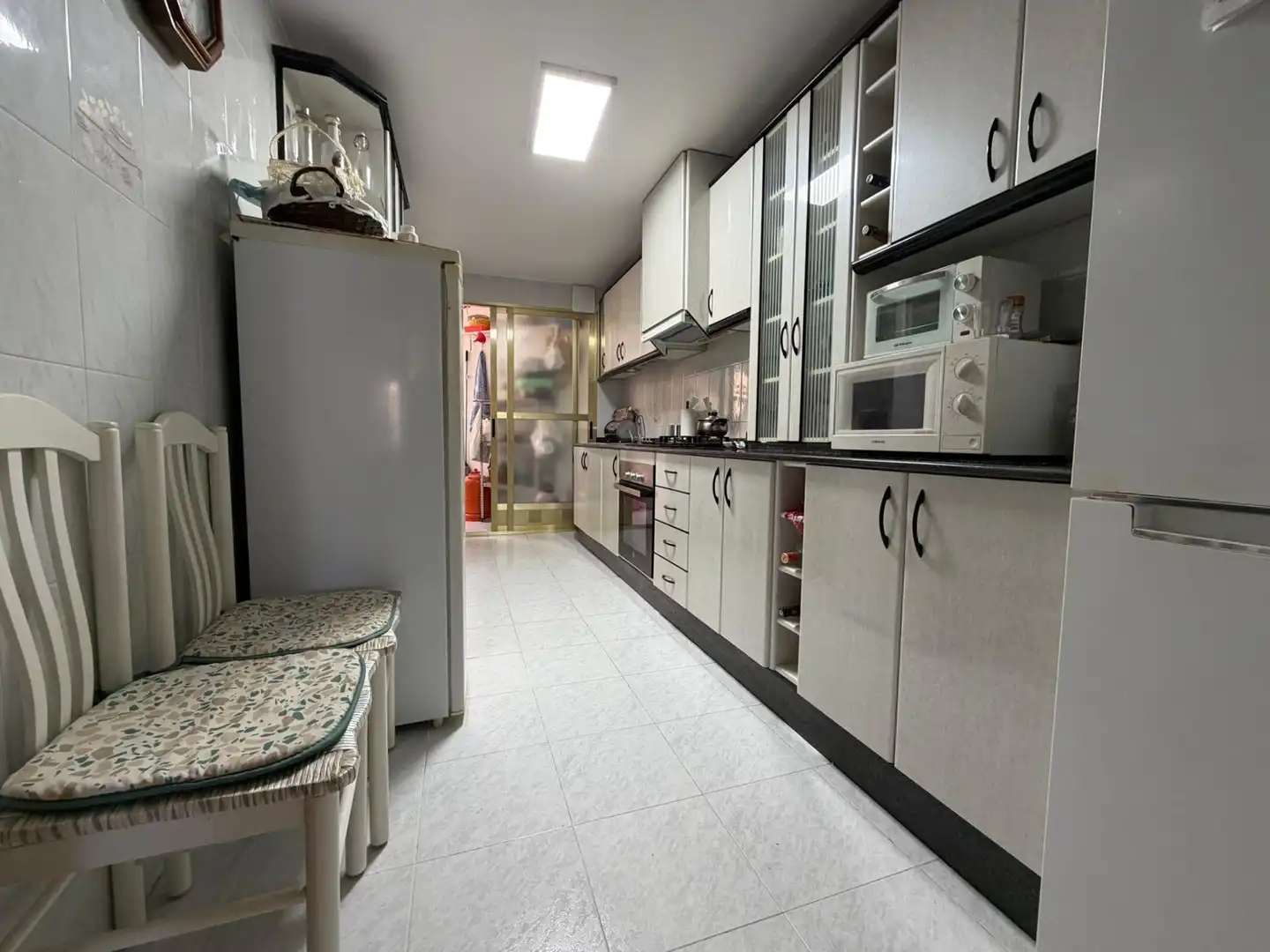Flat with terrace for sale in Calle CALLE RAMON Y CAJAL, imagen 8